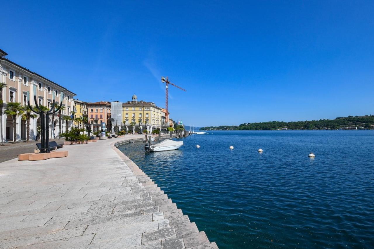 Апартаменти Bellavista - Garda Leisure Сало Екстер'єр фото